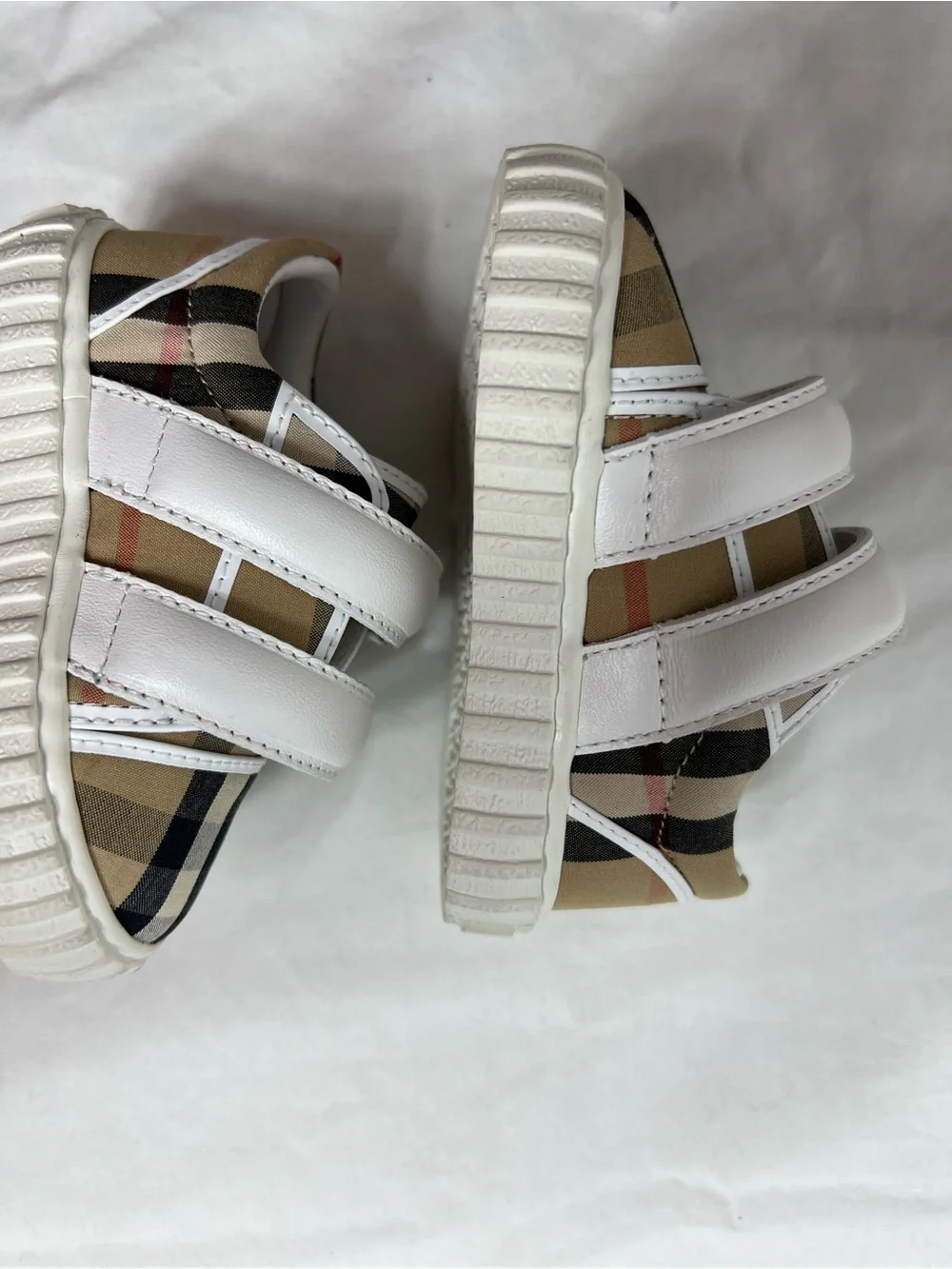 Burberry Newborn Sneaker w/Single Strap